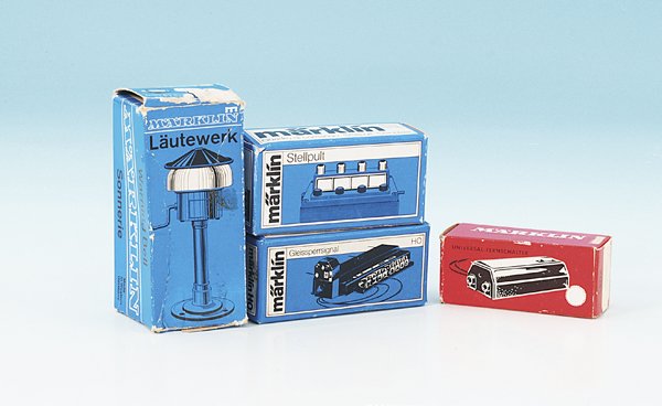 Konvolut MARKLIN Zubehoer: Besichtigung erforderlich!