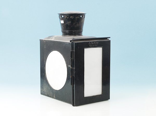 Bahnlaterne: Besichtigung erforderlich!