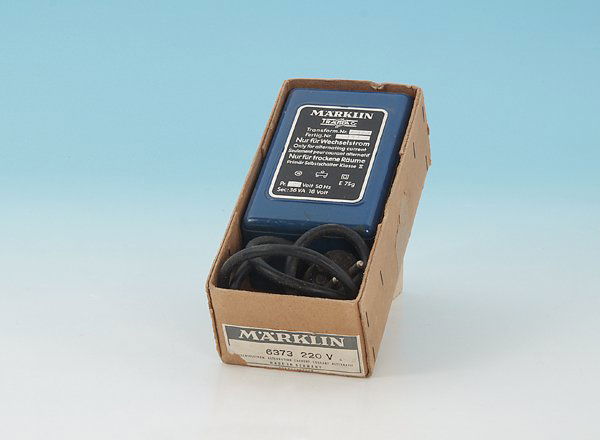 MARKLIN Lichttrafo 6373: gut, im OKT.