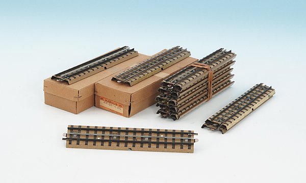 Konvolut MARKLIN Vorkriegsgleise 3600 D: zumeist guter Zustand.