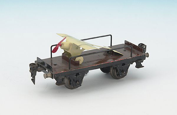 MARKLIN Flugzeugtransportwagen 1996/0 "TAUBE": 16,5 cm, Unterwagen mit leichten Gebrauchsspuren, Flugzeug Replika.