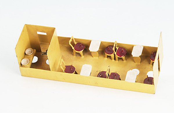 MARKLIN Inneneinrichtung fuer 21,5 cm Wagen: Speisewagen, guter Orig.-Zustand.english Description: C 8