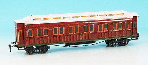 MARKLIN Schlafwagen 1847/1 G: 53 cm, teak, mit original Schlafwageninneneinrichtung, 1 Puffer sowie saemtliche Dachluefter fehlen, insgesamt noch guter Orig.-Zustand.