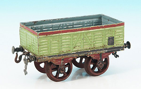 BING uralt Hochbordwagen 8403/II: 16,5 cm, lindgruen handlackiert, Gussspeichenraeder, Gebrauchsspuren.