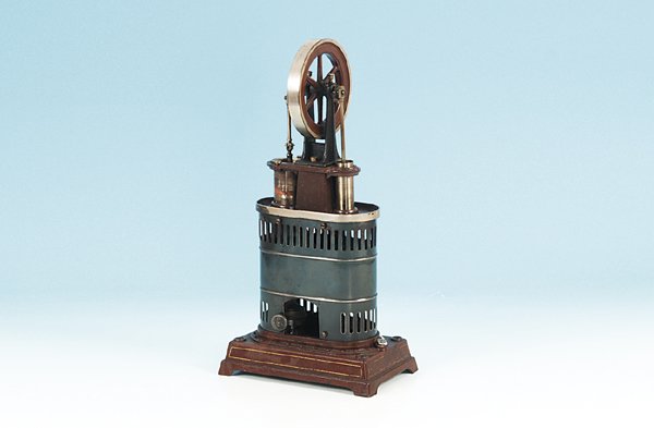 CARETTE Heißluftmotor 686/2: Hoehe 33 cm, schwerer Guss-Sockel, 18,5 x 12 cm, mit Arbeits- und Verdraengungszylinder, geblaeutes Rechaud, guter Orig.-Zustand, leichte Gebrauchsspuren.