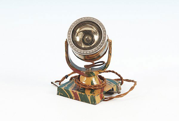 MARKLIN Flakscheinwerfer 13544: Mimikry handlackiert, guter Orig.-Zustand.