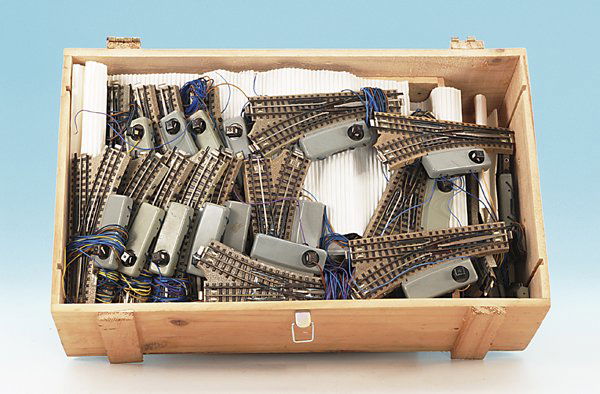 Großkonvolut MÄRKLIN Weichen: durchgehender Mittelleiter, gemischter Zustand.