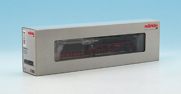 MÄRKLIN Lok 37883: neuwertig, im OKT.