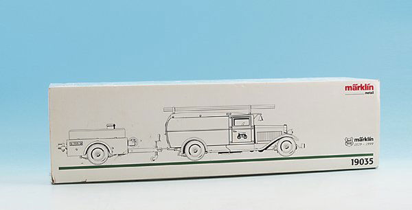 MÄRKLIN Baukastenauto 19035 "Feuerwehr mit Anhäng: gut, 1 Leiter beschädigt, im OKT.