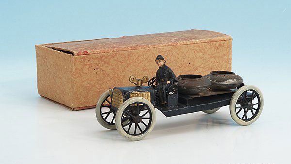PLANK? Behälterauto: Blech, Uhrwerkantrieb, mit nicht zugehöriger Fahrerfigur, Besichtigung erforderlich.