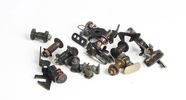 Konvolut Kupplungen und Puffern: Besichtigung erforderlich!