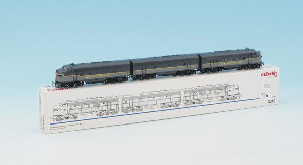 MÄRKLIN amerik. Diesellok 3349: 3tlg., neuwertig, im OKT