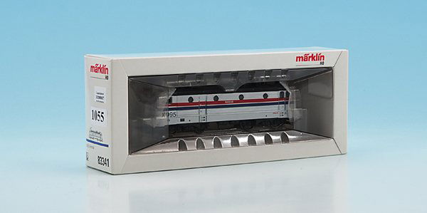 MÄRKLIN Lok 83341: neuwertig, im OKT mit Lgerspuren.