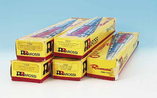 5 RIVAROSSI D-Zug-Wagen der FS: original verpackt, Gebrauchsspuren, Besichtigung erforderlich.