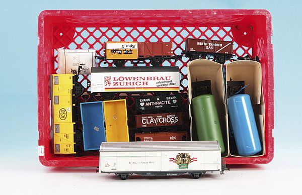 Konvolut POLA/LIMA/ETS Güterwagen: 12 Stück, Gebrauchsspuren, Besichtigung erforderlich.