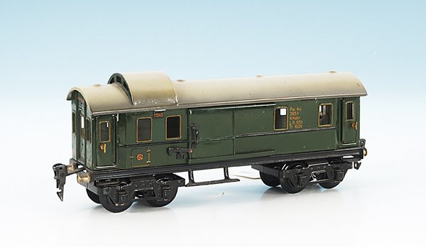 MÄRKLIN Packwagen 1754/0: 24,5 cm, grün, Dach grau, Originalzustand, leichte Gebrauchsspuren