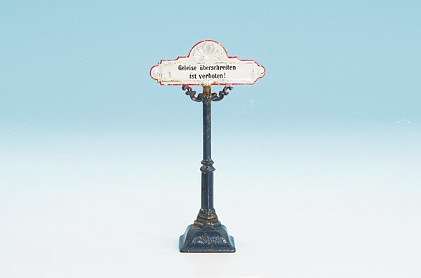 MÄRKLIN uralt Hinweistafel 2155: Höhe 16 cm, handlackiert, guter Originalzustand, leichte, altersgerechte Gebrauchsspuren