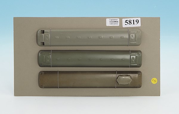 3 MÄRKLIN Dächer für Schürzenwagen: teils neu lackiert, Besichtigung erforderlich.