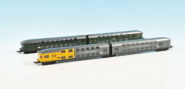 2 LIMA Doppelstockeinheiten: 1x LBE, 1x DB, jeweils zweiteilig, gut erhalten.