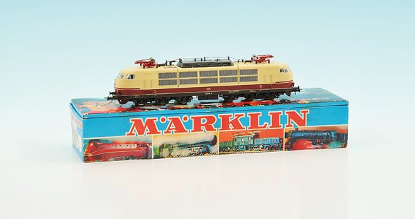 ROCO E-Lok BR 103: umgebaut auf MÄRKLIN/MARKLIN Basis, gut erhalten.