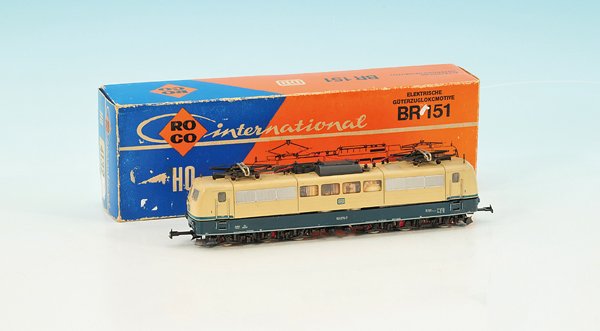 ROCO Lok BR 151: beschädigt, im OKT.