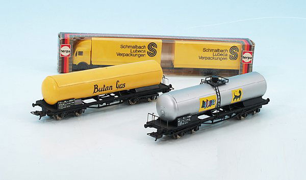 Konvolut Spur H0 Fahrzeuge: 2 LIMA Kesselwagen und Herpa LKW, Gebrauchsspuren.