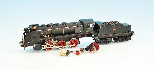 PAYA Dampflok 1101: Vor- und Nachläufer lose, Motor unvollständig, Besichtigung erforderlich, im OKT.