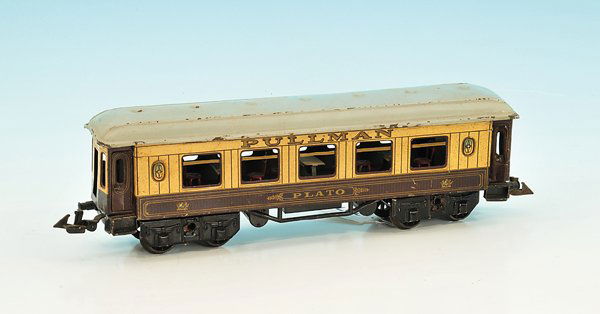 BING Pullman-Wagen PLATO: 31 cm, Blech, Inneneinrichtung, Gussspeichenräder. Alterungs- und Gebrauchsspuren.