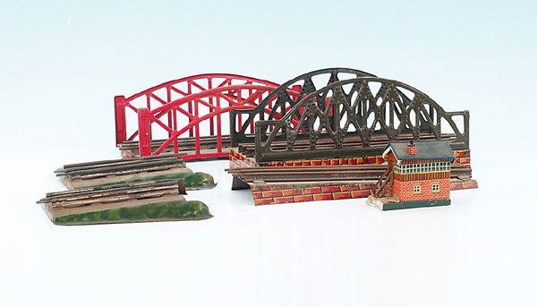 Konvolut Brücken: MÄRKLIN/MARKLIN und BING, dazu einige Auffahrten, Besichtigung erforderlich.