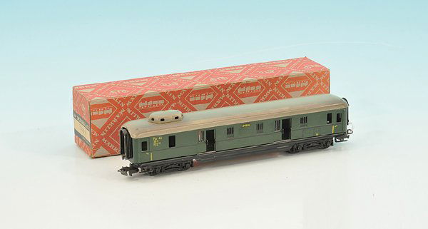 5636 MÄRKLIN/MARKLIN Schürzenwagen 346/4: deutliche Schlieren.