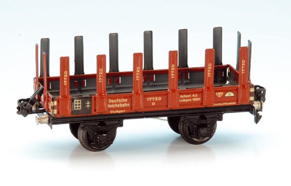 MÄRKLIN Rungenwagen 1769/0: 16,5 cm, guter Orig.-Zustand.