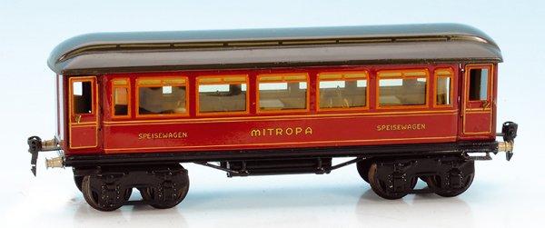 MÄRKLIN Speisewagen 1888/1 G, Sp: 33 cm, rot, Oberlichtdach grau, mit Inneneinrichtung, Blechrädern, guter, fast sehr guter Orig.-Zustand.