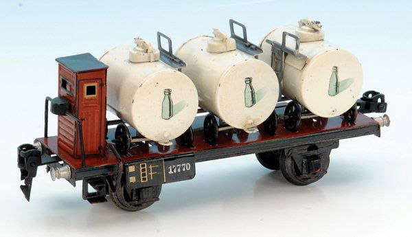 MÄRKLIN Milchwagen 1777/0: 18,5 cm, guter Orig.-Zustand, leichte Gebrauchsspuren.