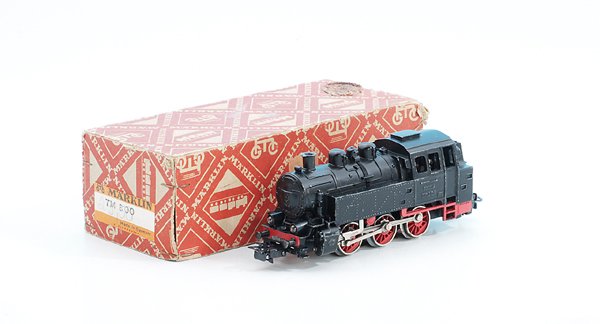 MÄRKLIN Dampflok TM 800.4: Guss, BK 7, im beschäd. OKT. Alterungs- und Gebrauchsspuren.