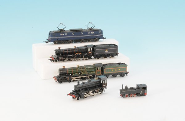 Konvolut H0 Dampflokomotiven: Ã¼berwiegend HORNBY, dazu LIMA E-Lok, Besichtigung erforderlich.