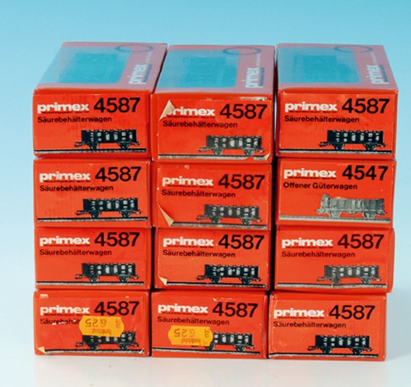 12 PRIMEX GÃ¼terwagen: sehr gut, in OKTs.