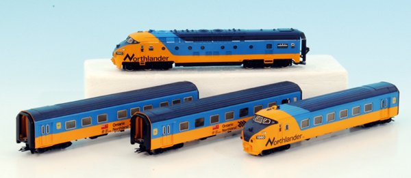 MARKLIN Triebwagen NORTHLANDER: 4-teilig, blau/gelb, ohne Karton, Gebrauchsspuren, Besichtigung erforderlich.