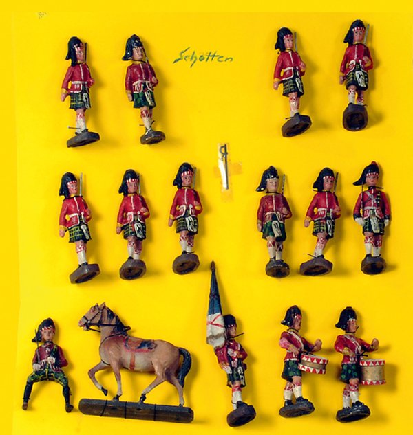 Konvolut ELASTOLIN "Schotten": gut erhalten.