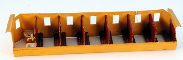 MARKLIN Sitzwageneinrichtung fÃ¼r 1841/0: 23 cm, guter Orig.-Zustand, minimale Gebrauchsspuren.