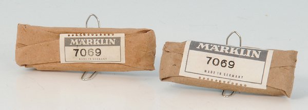 2 MARKLIN Verteilerplatten 7069: absolut neuwertig, in nie geÃ¶ffneter Orig.-TÃ¼te.