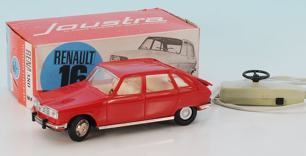 JOUSTRA Renault R 16: Batterieantrieb, mit Steuerelement, neuwertig, im OKT.