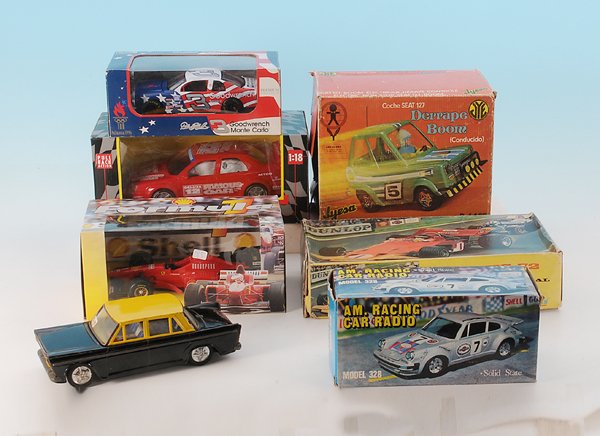 7 Autos: verschiedene Hersteller, meist gut, Besichtigung erforderlich.