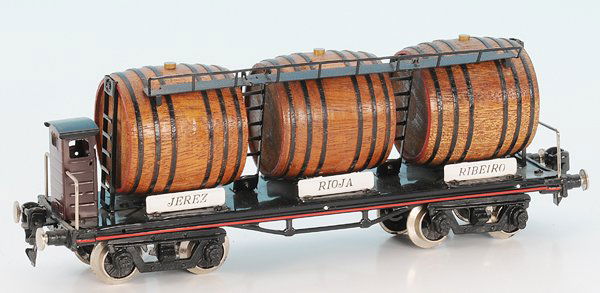 PAYA Weinwagen "RIOJA": 29,5 cm, beladen mit 3 Weinfaessern, leichte Gebrauchsspuren.