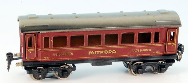 MARKLIN Speisewagen 1752/0 G: 24,5 cm, rot, Dach grau, mit Inneneinrichtung, massiven Raedern, Lack verdrueckt, Gebrauchsspuren, Lackschaeden, Besichtigung empfohlen.