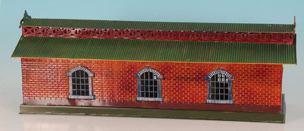 BoeTTGER Lokschuppen fuer groÃŸe Loks, Spur 0: 61 cm, einstaendig, guter Zustand.