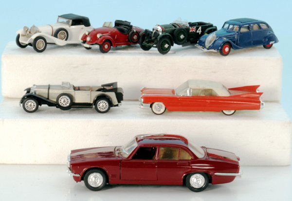 7 Miniatur-Autos: Guss, verschiedene Fabrikate, Besichtigung erforderlich.