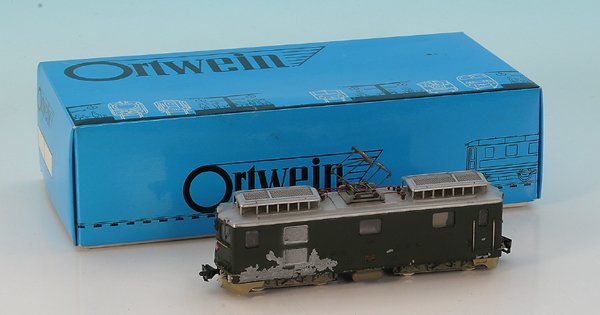 ORTWEIN schweizer E-Lok der SBB: Guss, deutliche LackschÃ¤den, fÃ¼r 2-Leiter-Betrieb, im OKT, Besichtigung erforderlich.