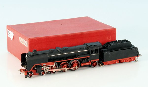 TRIX Express Dampflok "Super-Automatik": Tender, Zylinder und VorlÃ¤ufer wie Ã¼blich zinkbrÃ¼chig, Motor dreht, im OKT. Besichtigung erforderlich!