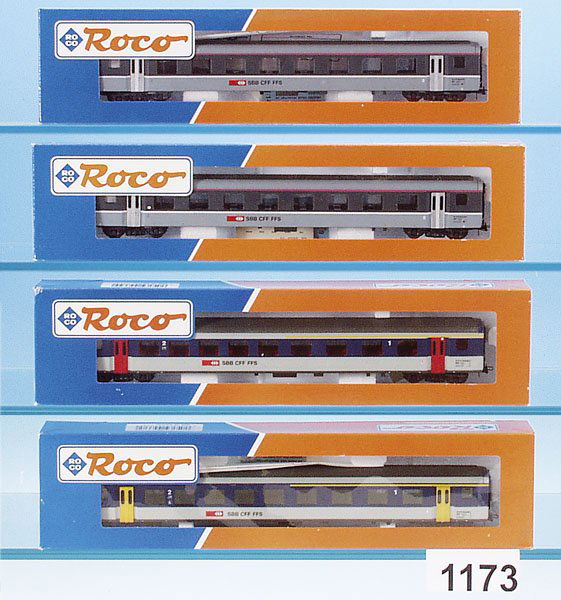 4 ROCO D-Zug-Wagen der SBB: neuwertig, in OKTs.