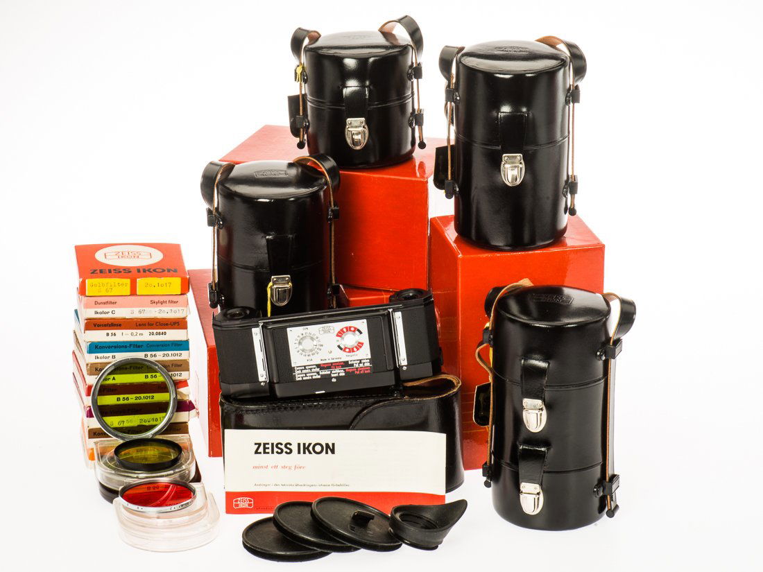 Zeiss Contarex lot (1 of 3)